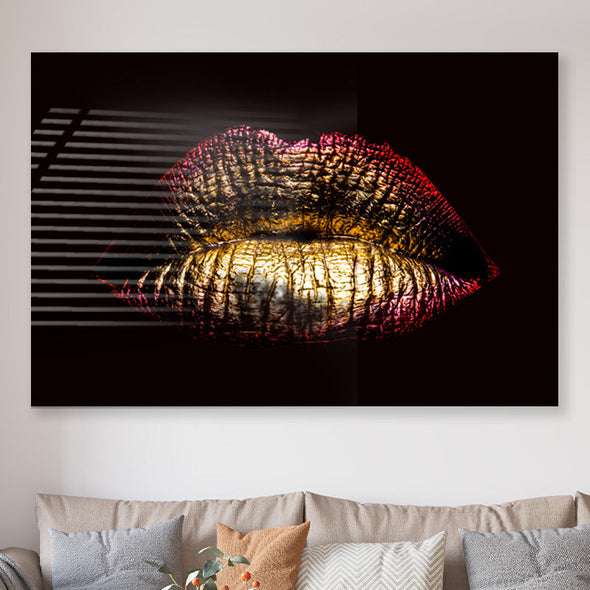 Golden lips